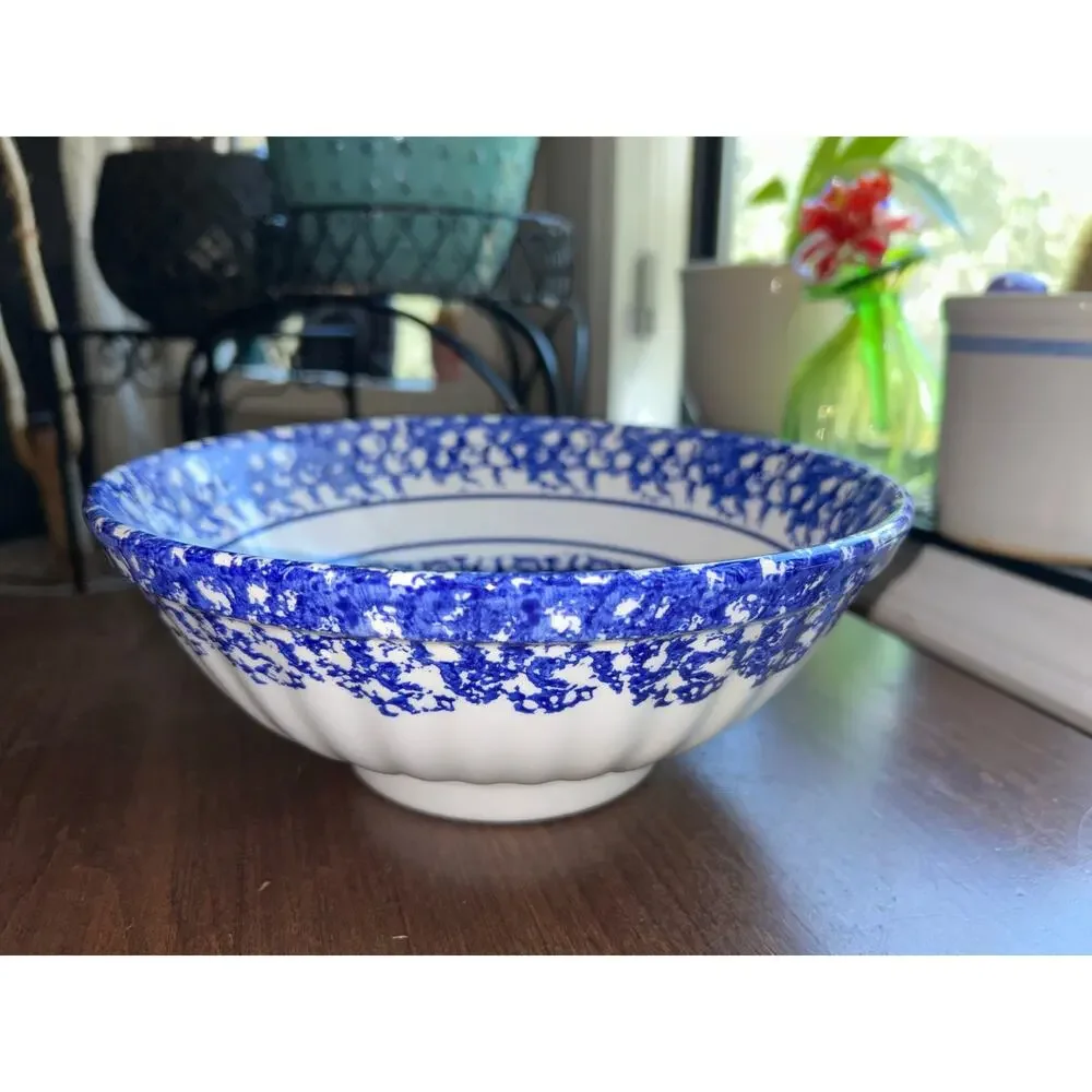 Vintage Himark Blue and White Spongeware serving bowl Italy 10”